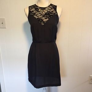 Shameless lace dress size medium